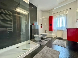 Vînzare Casă în 3 Nivele -Hlincea - 343 m.p. - imagine 18