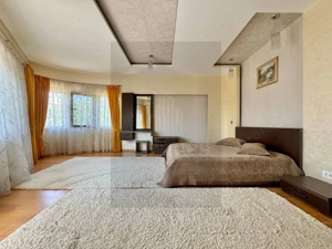 Vînzare Casă în 3 Nivele -Hlincea - 343 m.p. - imagine 16