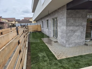 Case cuplate cu 4 camere, 150 mp, terasa circulabila 75 mp, la 10 minute de Vivo - imagine 4