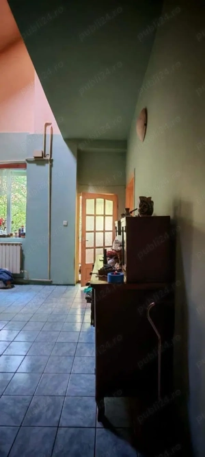 Casă cu 5 camere, singur în curte, acces auto , lângă Magazinul Crișul , Oradea. - imagine 14