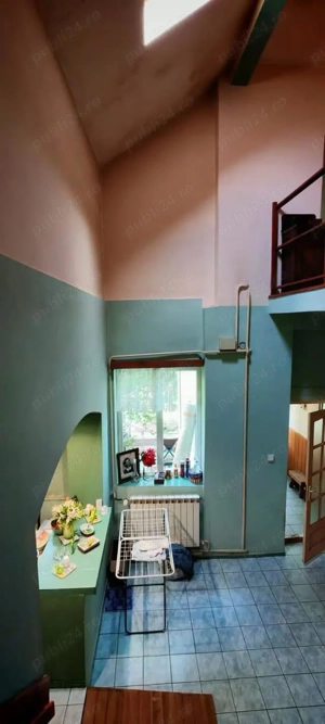 Casă cu 5 camere, singur în curte, acces auto , lângă Magazinul Crișul , Oradea. - imagine 10