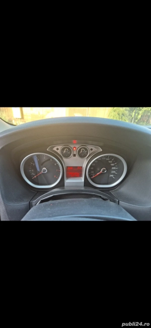 Vand Ford Focus - imagine 3