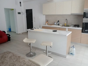 Proprietar inchiriez apartament Giroc
