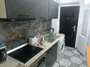 Închiriez ap 2 camere separate cetate