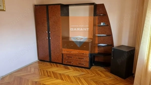 Apartament 4 camere, Ultracentral, etaj 2 9, vedere panoramica - imagine 2