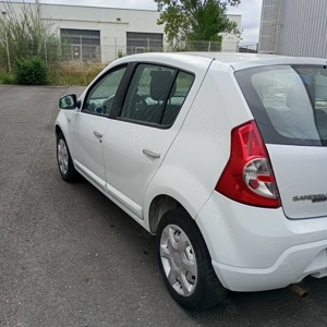 Vând Dacia Sandero 1  2008 - imagine 2