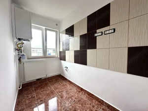 Apartament 2 camere, 40 mp utili, etajul 4 -  zona Dacia - imagine 4