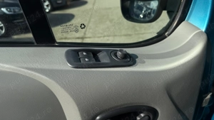 ** Renault Trafic **  - imagine 11