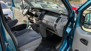 ** Renault Trafic **  - imagine 14