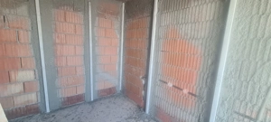 Caut muncitori in tencuiala mecanizata  - imagine 3