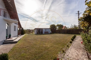 Casa cu teren generos si gradina spectaculoasa – Comuna Cuca, Arges! - imagine 18