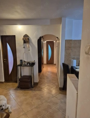 Apartament 4 camere, etaj 3 3, zona Policlinica 2 - imagine 2