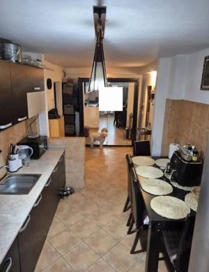 Apartament 4 camere, etaj 3 3, zona Policlinica 2