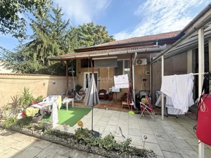 Apartament spatios la curte comuna – Strada Stefan Simion, - imagine 12