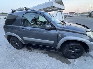 Toyota Rav 4  - imagine 3