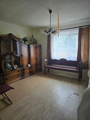 Vand casa loc SUMUGIU, sc 200 mp , parte casa noua la rosu , teren 2670 mp, la sosea, front mare - imagine 18