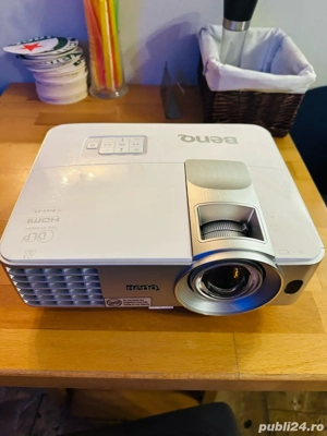 video proiector  - imagine 3