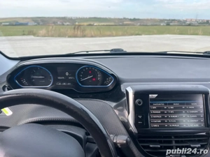Peugeot 2008 - imagine 2