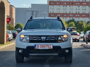 Dacia Duster Tractiune 4x4 - imagine 3