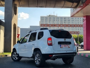 Dacia Duster Tractiune 4x4 - imagine 6