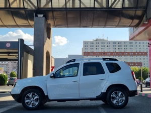 Dacia Duster Tractiune 4x4 - imagine 12