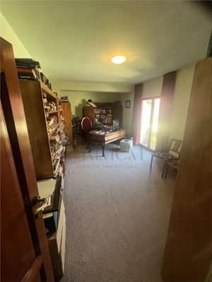 LIPOVEI - Vila INDIVIDUALA - P+2 - 8 cam - 4 bai - curte -GRADINA - PIVNITA -toate utilitatile- - imagine 14