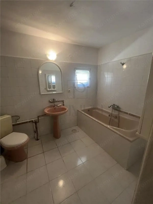 LIPOVEI - Vila INDIVIDUALA - P+2 - 8 cam - 4 bai - curte -GRADINA - PIVNITA -toate utilitatile- - imagine 7