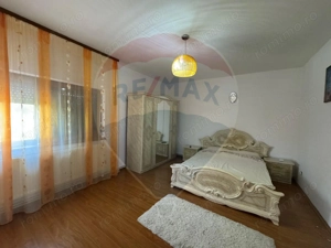 Casă / Vilă cu 6 camere de vânzare - imagine 13