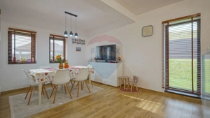 Casă individuală de vânzare în Hărman – modernă, spațioasă și complet - imagine 11 Casă individuală de vânzare în Hărman – modernă, spațioasă și complet - imagine 11