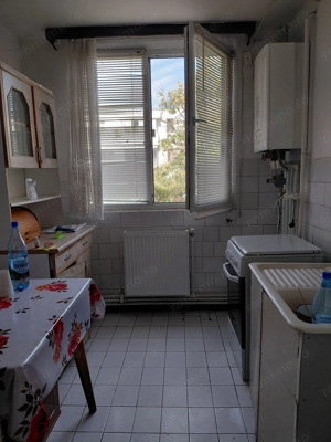 Aprtament 2 cam, Tig 1,et 3 si  un garaj mare langa bloc - imagine 2