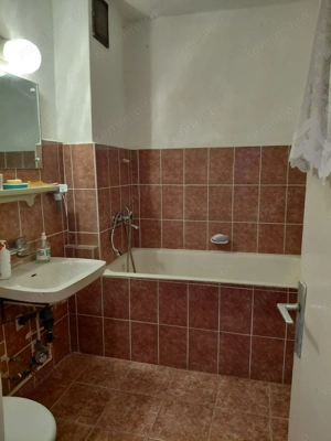 Aprtament 2 cam, Tig 1,et 3 si  un garaj mare langa bloc - imagine 8