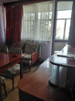 Aprtament 2 cam, Tig 1,et 3 si  un garaj mare langa bloc - imagine 4