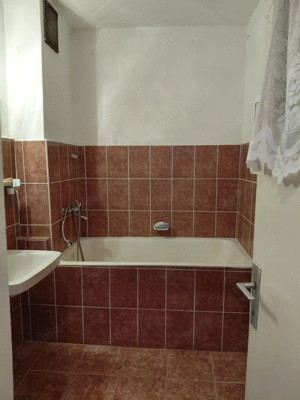 Aprtament 2 cam, Tig 1,et 3 si  un garaj mare langa bloc - imagine 7