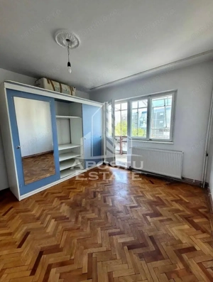 Apartament cu 3 camere ,98 mp , etaj intermediar, centerala, Aradu Nou