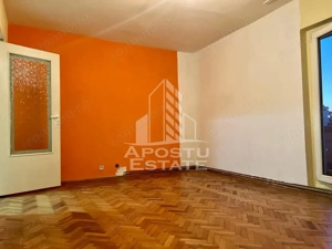 Apartament cu 3 camere ,98 mp , etaj intermediar, centerala, Aradu Nou - imagine 4