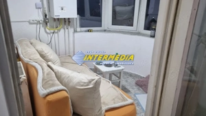 SEBES ! Vanzare Apartament 2 camere decomandat Etaj 2 cu 2 balcoane Central cu priveliste deosebita - imagine 4 SEBES ! Vanzare Apartament 2 camere decomandat Etaj 2 cu 2 balcoane Central cu priveliste deosebita - imagine 4