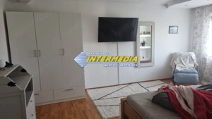 SEBES ! Vanzare Apartament 2 camere decomandat Etaj 2 cu 2 balcoane Central cu priveliste deosebita - imagine 2 SEBES ! Vanzare Apartament 2 camere decomandat Etaj 2 cu 2 balcoane Central cu priveliste deosebita - imagine 2