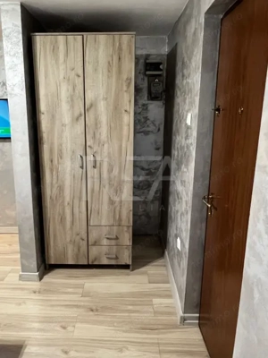 Garsonieră cochetă la mansardă - zona centrala Victoriei - imagine 4