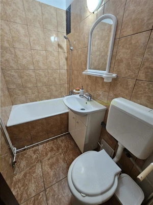 Apartament 2 camere renovat in Tractorul - imagine 11