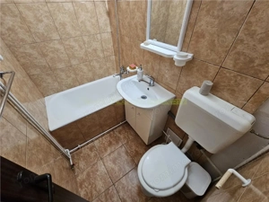 Apartament 2 camere renovat in Tractorul - imagine 12