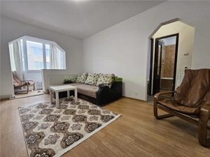 Apartament 2 camere renovat in Tractorul - imagine 3