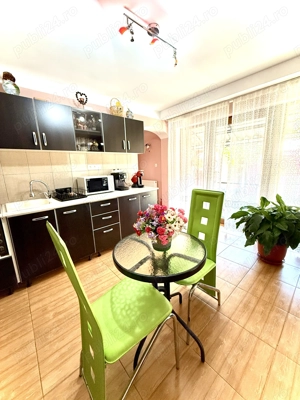 Vând casă nou construită cu grădină și curte  - imagine 6