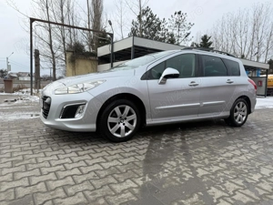 Peugeot 308 SW 2012