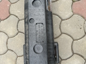 Vând armătură bară spate VW Sharan 