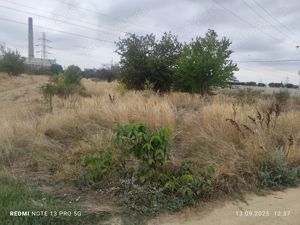 2500 mp intravilanul  - imagine 3