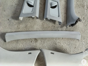 stalpi interior Volkswagen golf 5 scurt  - imagine 2