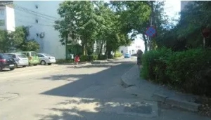 Apartament 3 camere Bacau cota 1/3, ID : R2724325