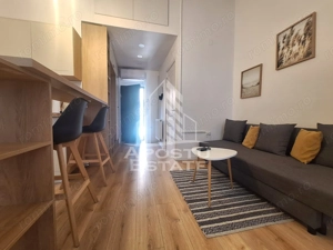 Apartament cu 2 camere, 40 mp utili, Ultracentral - imagine 3