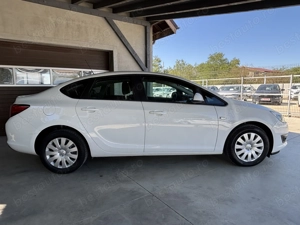 Opel Astra J Sedan 1.4 Turbo - imagine 5