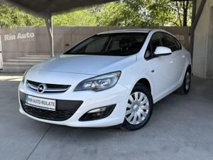 Opel Astra J Sedan 1.4 Turbo - imagine 4
